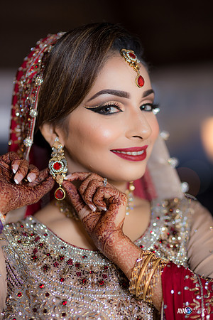 Uruj  Sajid - Wedding Reception-1149